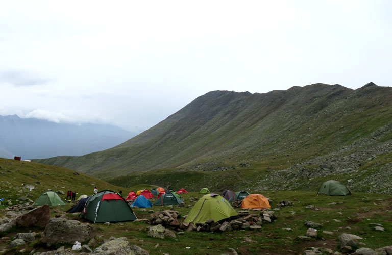 Camp 1 Kasbek Bericht Mount Kazbek Bergsteigen Kaukasus Georgien